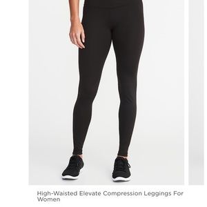 Old navy High Waist Elevate Compression leggings